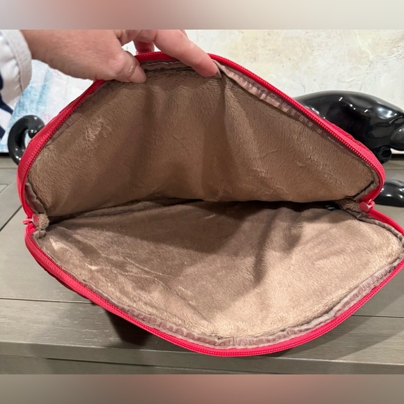 Marc by Marc Jacobs Quilted Laptop Tablet Sleeve Tie Dye Red Pink 13” - Picture 3 of 5